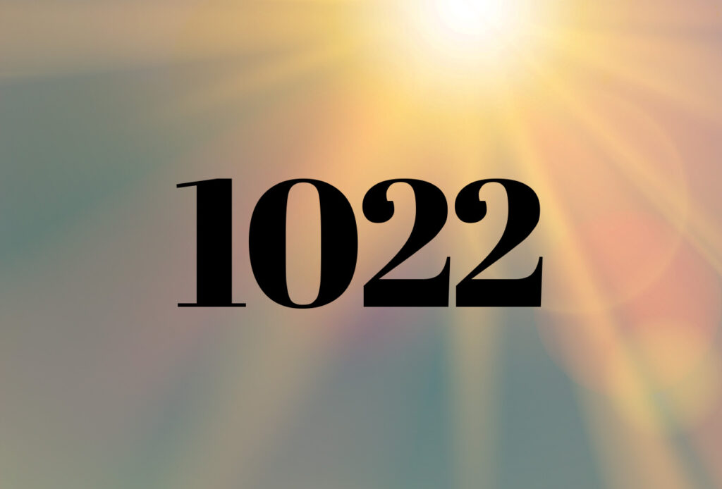 1022